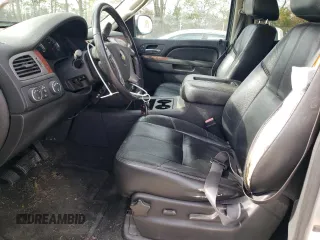2011 Chevrolet Avalanche LT with VIN 3GNTKFE37BG375838, listed as a Copart auction lot 78036164 with 172,720 mi miles and Salvage Title. Bid and sale history available at DreamBid. Image 7.