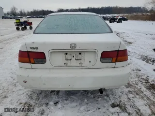 1998 Honda Civic EX with VIN 1HGEJ8240WL117698, listed as a Copart auction lot 43594935 with 295,815 mi miles and Salvage Title. Bid and sale history available at carsss.com. Image 6.