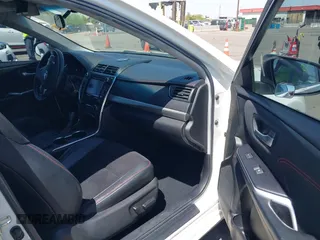 2015 Toyota Camry XLE with VIN 4T1BF1FK4FU477825, listed as a IAAI auction lot 41988429 with 156,886 mi miles and . Bid and sale history available at DreamBid. Image 5.