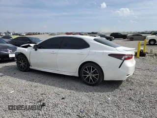2022 Toyota Camry SE with VIN 4T1T11AK6NU062627, listed as a Copart auction lot 49185615 with 40,788 mi miles and Salvage Title. Bid and sale history available at carsss.com. Image 2.