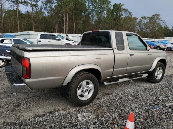 2000 Nissan Frontier 2WD XE with VIN 1N6ED26T5YC413840, listed as a Copart auction lot 81996434 with 189,884 mi miles and Salvage Title. Bid and sale history available at carsss.com. Image 3.