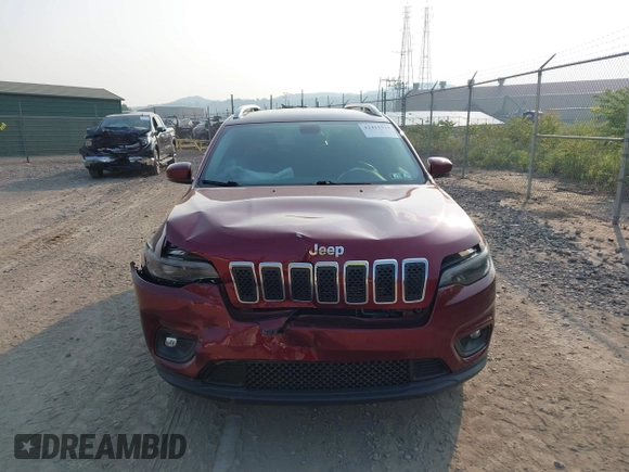 2020 Jeep Cherokee Latitude Plus z VIN 1C4PJMLB6LD585258, wystawiony jako IAAI lot #42411918 z przebiegiem 42 097 mil mil oraz . Historia ofert i sprzedaży dostępna na DreamBid. Obrazek 12.