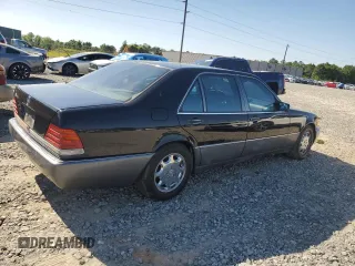 1994 Mercedes-Benz S with VIN WDBGA43E4RA171107, listed as a Copart auction lot 53186305 with 228,999 mi miles and Clean Title. Bid and sale history available at DreamBid. Image 3.