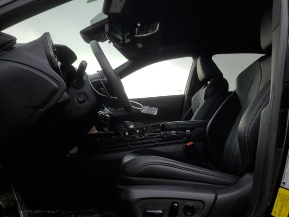 2023 Lexus RX 500h F Sport Performance с VIN 2T2BCMEA2PC003762, выставлен на аукционе Copart как лот 54748595 с пробегом 38 023 миль миль и Списание • Salvage title. История ставок и продаж доступна на DreamBid. Изображение 7.