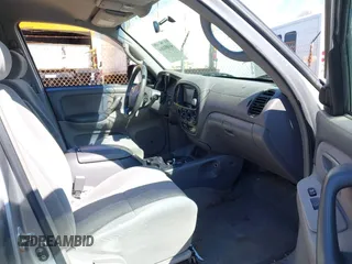 2004 Toyota Tundra SR5 with VIN 5TBDT44194S452527, listed as a IAAI auction lot 41851064 with 211,346 mi miles and . Bid and sale history available at DreamBid. Image 5.