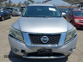 2013 Nissan Pathfinder SL z VIN 5N1AR2MN2DC676705, wystawiony jako IAAI lot #42407363 z przebiegiem 152 610 mil mil oraz . Historia ofert i sprzedaży dostępna na DreamBid. Obrazek 13.