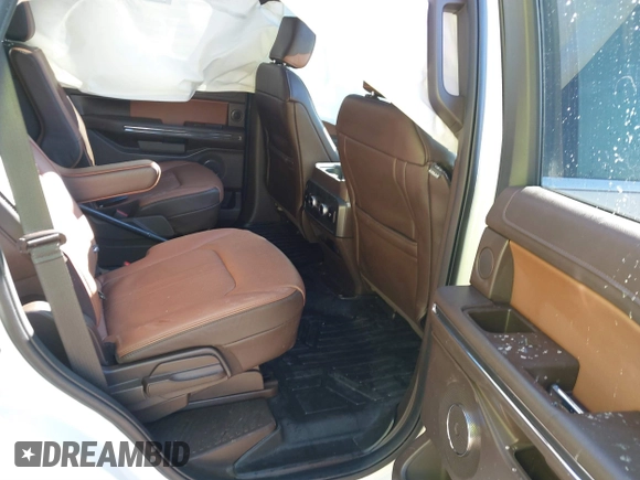 2022 Ford Expedition King Ranch with VIN 1FMJU1PT2NEA07911, listed as a IAAI auction lot 41298041 with 1 mi miles. Bid and sale history available at carsss.com. Image 8.