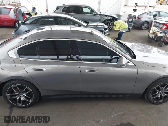 2024 BMW i5 eDrive40 with VIN WBY33FK06RCR97424, listed as a IAAI auction lot 42173284 with 18,645 mi miles and . Bid and sale history available at DreamBid. Image 14.