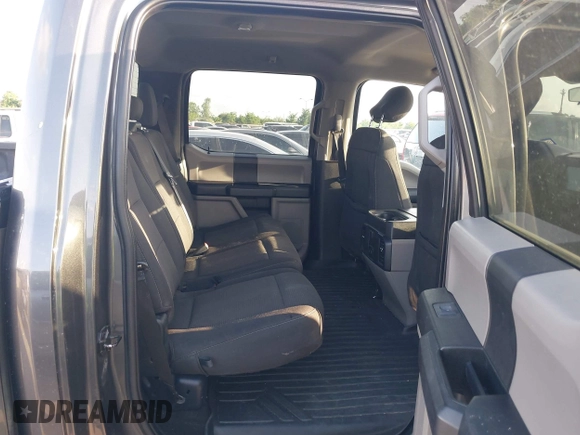 2020 Ford F-150 XL z VIN 1FTEW1E51LFA57601, wystawiony jako IAAI lot #42143352 z przebiegiem 266 300 mil mil oraz . Historia ofert i sprzedaży dostępna na DreamBid. Obrazek 8.
