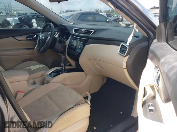 2016 Nissan Rogue SL with VIN 5N1AT2MT6GC836265, listed as a IAAI auction lot 41942784 with 58,923 mi miles. Bid and sale history available at carsss.com. Image 5.