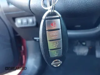 2017 Nissan Sentra SR z VIN 3N1AB7AP4HY410145, wystawiony jako IAAI lot #41773095 z przebiegiem 132 875 mil mil oraz . Historia ofert i sprzedaży dostępna na DreamBid. Obrazek 11.
