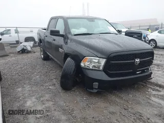 2015 Ram 1500 Express z VIN 1C6RR7KT5FS508403, wystawiony jako IAAI lot #41442816 z przebiegiem 218 136 mil mil oraz . Historia ofert i sprzedaży dostępna na DreamBid. Obrazek 1.