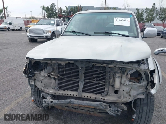 2001 Toyota Tacoma PreRunner with VIN 5TEGN92N11Z832042, listed as a IAAI auction lot 41465622 with 281,274 mi miles. Bid and sale history available at carsss.com. Image 6.