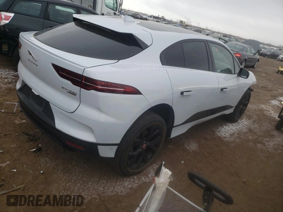2020 Jaguar I-Pace SE с VIN SADHC2S13L1F85464, выставлен на аукционе Copart как лот 81758543 с пробегом 32 784 миль миль и . История ставок и продаж доступна на DreamBid. Изображение 3.