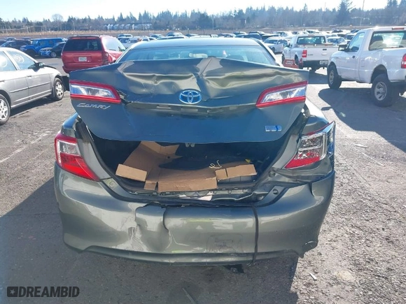2013 Toyota Camry Hybrid LE with VIN 4T1BD1FK2DU094842, listed as a IAAI auction lot 41436192 with 136,647 mi miles. Bid and sale history available at carsss.com. Image 6.