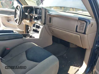 2004 Chevrolet Avalanche Z66 with VIN 3GNEC12T44G143228, listed as a IAAI auction lot 42773621 with 235,336 mi miles and . Bid and sale history available at DreamBid. Image 5.