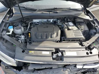 2022 Volkswagen Tiguan SE R-Line Black with VIN 3VVCB7AX9NM099855, listed as a Copart auction lot 53824465 with 31,617 mi miles and Salvage Title. Bid and sale history available at DreamBid. Image 12.