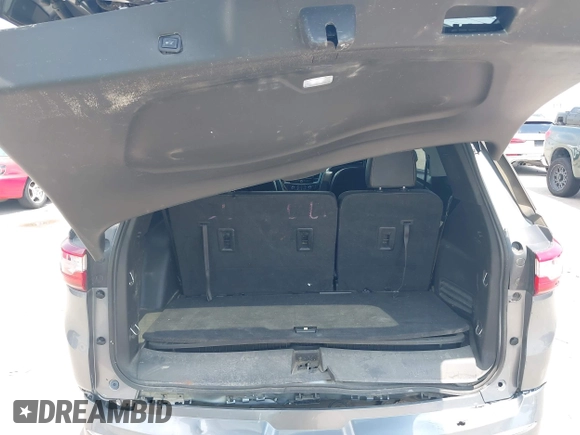 2020 Chevrolet Traverse Premier с VIN 1GNERKKW5LJ247691, выставлен на аукционе IAAI как лот 42257971 с пробегом 68 036 миль миль и . История ставок и продаж доступна на DreamBid. Изображение 17.