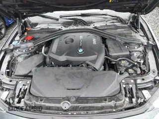 2018 BMW 3 Series 330i xDrive with VIN WBA8D9G56JNU72511, listed as a IAAI auction lot 41237501 with 40,734 mi miles. Bid and sale history available at carsss.com. Image 10.