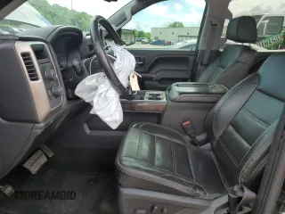 2015 GMC Sierra 1500 Denali z VIN 3GTU2WEC2FG527334, wystawiony jako Copart lot #56673115 z przebiegiem 91 907 mil mil oraz Szkoda całkowita • Salvage title. Historia ofert i sprzedaży dostępna na DreamBid. Obrazek 7.