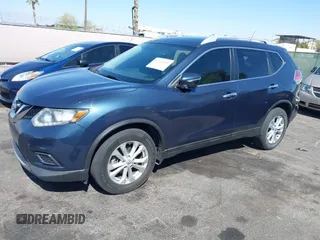 2015 Nissan Rogue SL with VIN 5N1AT2MV5FC927592, listed as a IAAI auction lot 42132041 with 174,536 mi miles and . Bid and sale history available at carsss.com. Image 18.