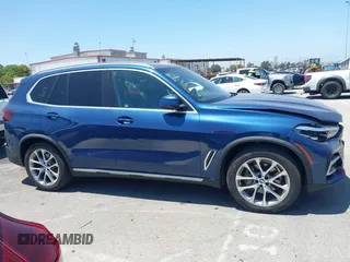 2020 BMW X5 sDrive40i with VIN 5UXCR4C03L9C82755, listed as a IAAI auction lot 42494503 with 50,706 mi miles and . Bid and sale history available at DreamBid. Image 13.