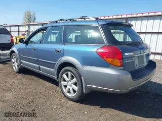 2006 Subaru Legacy Wagon Outback 2.5i with VIN 4S4BP61C467330882, listed as a IAAI auction lot 42039231 with 107,205 mi miles. Bid and sale history available at carsss.com. Image 3.
