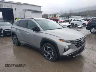 2024 Hyundai Tucson Limited with VIN KM8JECD15RU218592, listed as a IAAI auction lot 41975390 with 4,597 mi miles and . Bid and sale history available at carsss.com. Image 1.