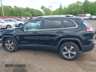 2019 Jeep Cherokee Limited with VIN 1C4PJMDX6KD457370, listed as a IAAI auction lot 42210162 with 50,303 mi miles and . Bid and sale history available at DreamBid. Image 14.