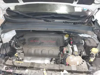 2017 Jeep Renegade Latitude with VIN ZACCJBBB7HPE84209, listed as a IAAI auction lot 41284064 with 81,801 mi miles. Bid and sale history available at carsss.com. Image 10.