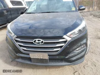 2016 Hyundai Tucson SE with VIN KM8J3CA42GU168610, listed as a IAAI auction lot 41639335 with 86,920 mi miles. Bid and sale history available at carsss.com. Image 11.