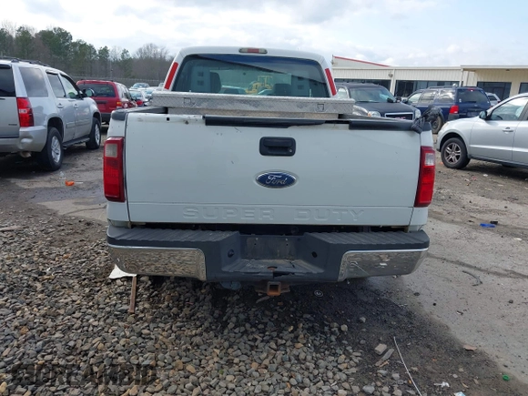 2011 Ford F-250 XL with VIN 1FT7X2A61BEB25295, listed as a IAAI auction lot 41492748 with 340,665 mi miles and . Bid and sale history available at DreamBid. Image 16.