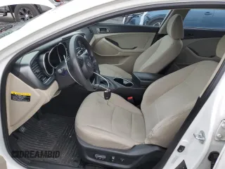 2015 Kia Optima LX z VIN KNAGM4A7XF5646760, wystawiony jako Copart lot #60365405 z przebiegiem 85 291 mil mil oraz Czysty tytuł • Clean title. Historia ofert i sprzedaży dostępna na DreamBid. Obrazek 7.