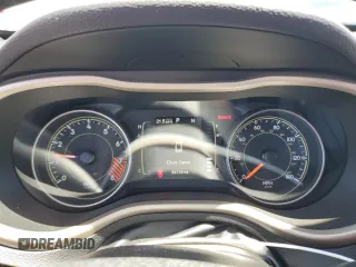 2015 Jeep Cherokee Latitude с VIN 1C4PJMCS9FW675416, выставлен на аукционе Copart как лот 60248815 с пробегом 84 719 миль миль и Списание • Salvage title. История ставок и продаж доступна на DreamBid. Изображение 9.