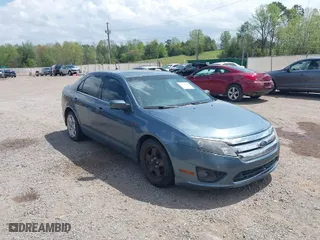2011 Ford Fusion SE with VIN 3FAHP0HA6BR147038, listed as a IAAI auction lot 41960166 with NaN miles. Bid and sale history available at carsss.com. Image 1.