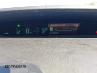 2010 Toyota Prius II z VIN JTDKN3DU0A5204018, wystawiony jako IAAI lot #42225375 z przebiegiem 127 101 mil mil oraz . Historia ofert i sprzedaży dostępna na DreamBid. Obrazek 7.