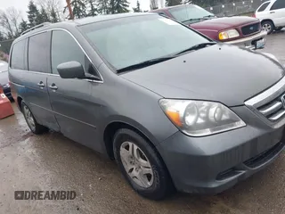 2007 Honda Odyssey EX-L z VIN 5FNRL38687B462147, wystawiony jako IAAI lot #41855258 z przebiegiem 272 015 mil mil oraz . Historia ofert i sprzedaży dostępna na DreamBid. Obrazek 1.
