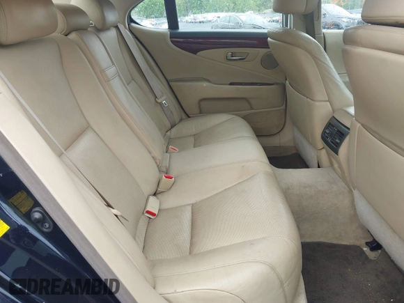 2008 Lexus LS 460 with VIN JTHBL46F585073817, listed as a IAAI auction lot 42238404 with 218,617 mi miles and . Bid and sale history available at DreamBid. Image 8.