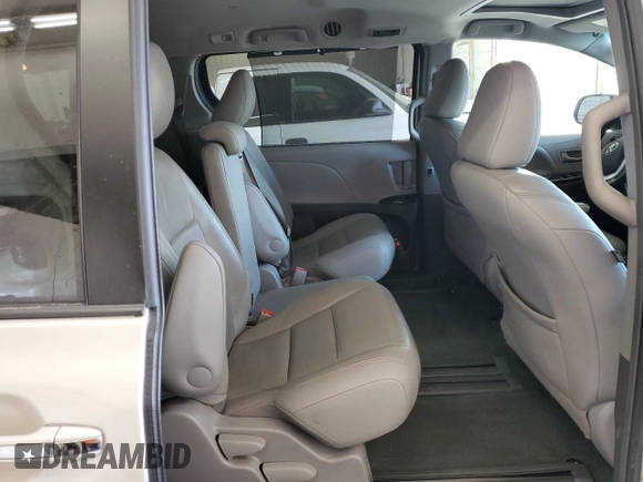 2015 Toyota Sienna XLE with VIN 5TDYK3DC4FS667923, listed as a Copart auction lot 86730854 with 62,486 mi miles and Salvage Title. Bid and sale history available at DreamBid. Image 11.