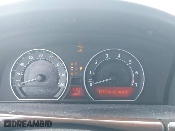 2008 BMW 7 Series 750Li with VIN WBAHN83548DT83470, listed as a IAAI auction lot 41071244 with 106,064 mi miles and . Bid and sale history available at DreamBid. Image 7.