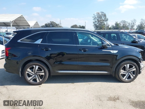 2023 Kia Sorento EX z VIN KNDRHDLG4P5193721, wystawiony jako IAAI lot #41545430 z przebiegiem 58 887 mil mil oraz . Historia ofert i sprzedaży dostępna na DreamBid. Obrazek 14.