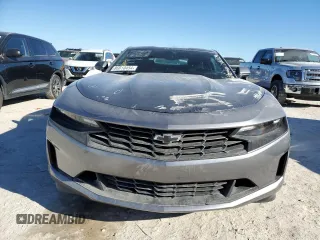 2020 Chevrolet Camaro 1LS with VIN 1G1FB1RX7L0144877, listed as a Copart auction lot 86010454 with 28,742 mi miles and Clean title. Bid and sale history available at DreamBid. Image 5.