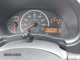 2017 Nissan Versa SV z VIN 3N1CN7AP2HL885581, wystawiony jako IAAI lot #42235494 z przebiegiem 129 189 mil mil oraz . Historia ofert i sprzedaży dostępna na DreamBid. Obrazek 7.