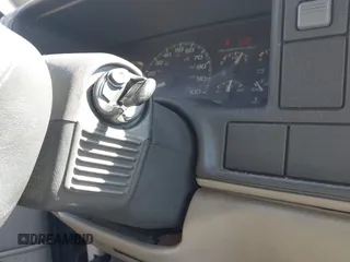 1995 Chevrolet Silverado 1500 with VIN 2GCEK19K9S1210517, listed as a IAAI auction lot 41867871 with 230,286 mi miles and . Bid and sale history available at DreamBid. Image 11.