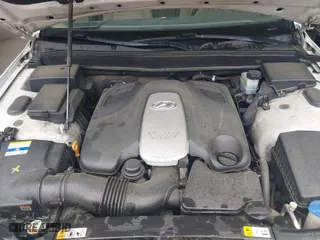 2012 Hyundai Genesis 4.6L with VIN KMHGC4DF3CU189506, listed as a IAAI auction lot 41911258 with 216,923 mi miles. Bid and sale history available at carsss.com. Image 10.
