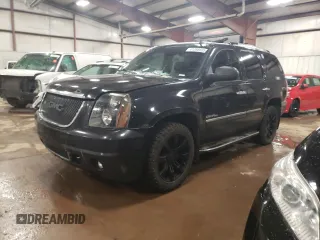 2011 GMC Yukon Denali with VIN 1GKS2EEF5BR323962, listed as a Copart auction lot 41388605 with 185,108 mi miles and Clean Title. Bid and sale history available at carsss.com. Image 1.