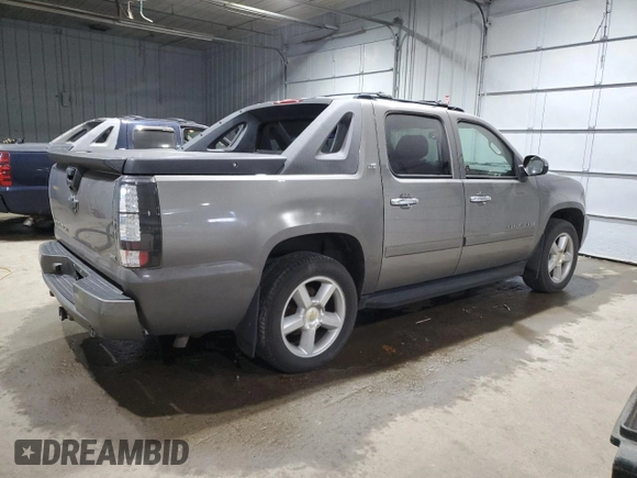 2008 Chevrolet Avalanche LT w/3LT with VIN 3GNFK12388G279813, listed as a Copart auction lot 41590555 with 333,711 mi miles and Clean Title. Bid and sale history available at carsss.com. Image 3.