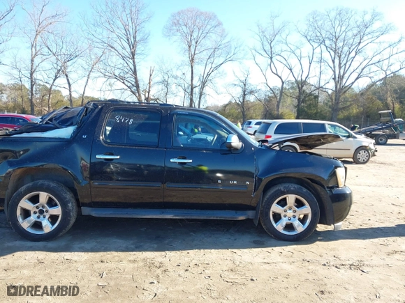 2012 Chevrolet Suburban LT with VIN 1GNSCJE06CR328478, listed as a IAAI auction lot 41339274 with 339,974 mi miles. Bid and sale history available at carsss.com. Image 14.