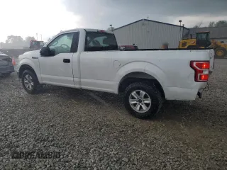 2018 Ford F-150 XL с VIN 1FTMF1CB5JKF89264, выставлен на аукционе Copart как лот 62482135 с пробегом 136 251 миль миль и Списание • Salvage title. История ставок и продаж доступна на DreamBid. Изображение 2.