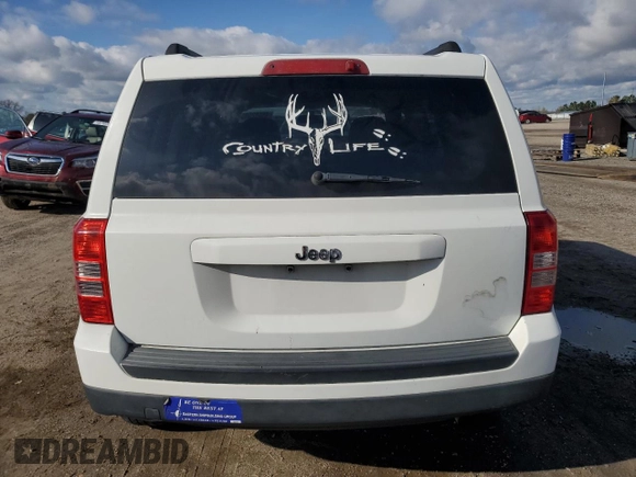 2015 Jeep Patriot Sport with VIN 1C4NJPBB5FD158023, listed as a Copart auction lot 48482505 with 176,090 mi miles and Clean Title. Bid and sale history available at DreamBid. Image 6.